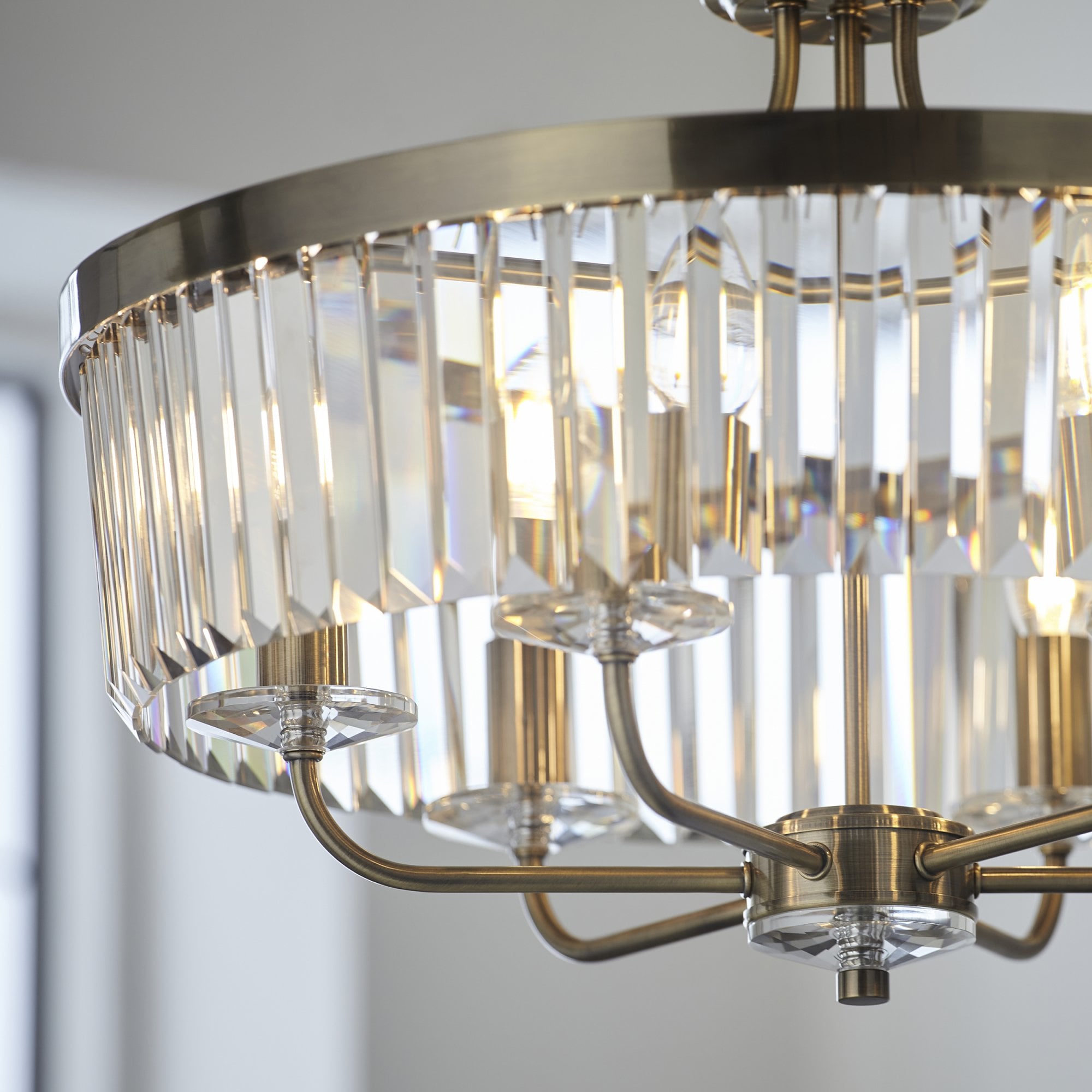 102505 Pendant 6 Light Antique Brass Plate And Clear Cut Glass