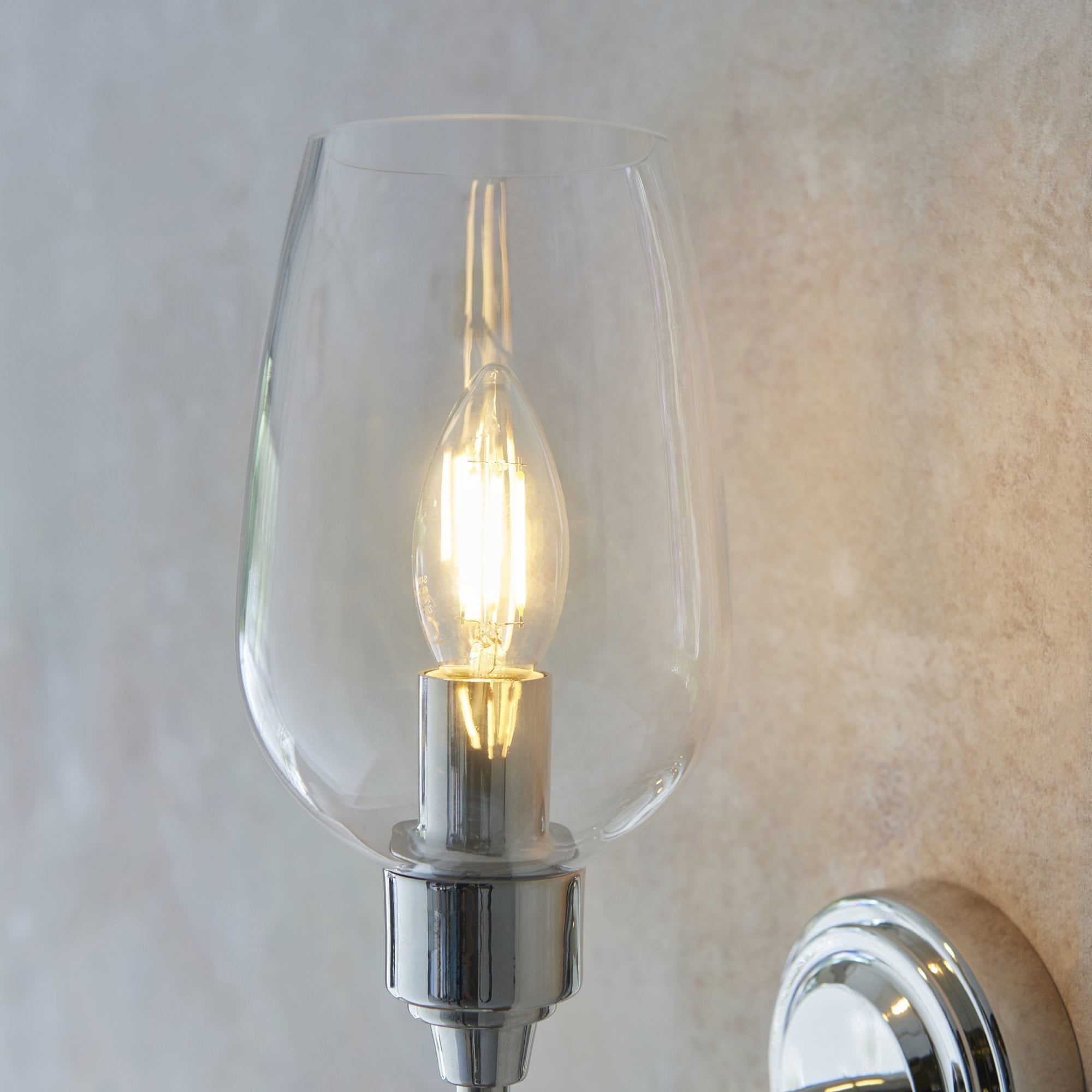 103316 Wall 1 Light Bright Nickel Plate And Clear Glass