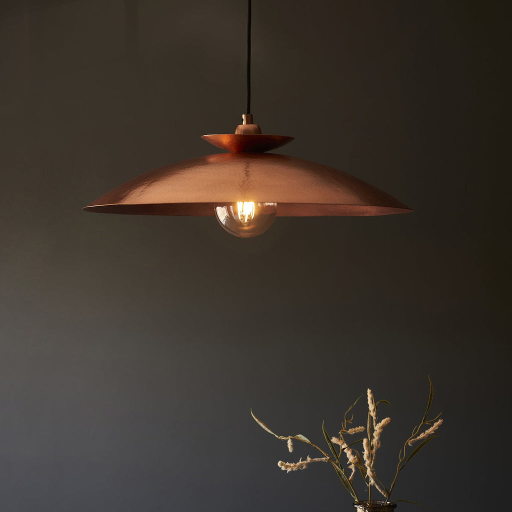 104010 Pendant 1 Light Hammered Copper And Copper Plate
