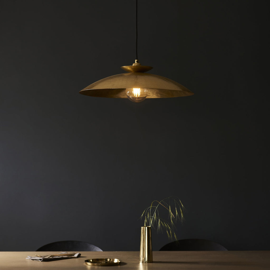 104011 Pendant 1 Light Hammered Brass And Brass Plate