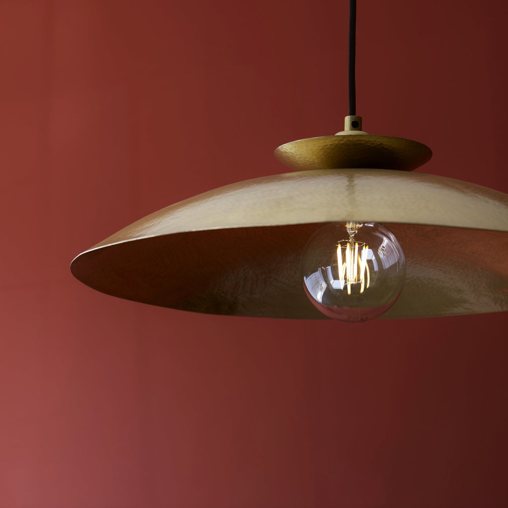 104011 Pendant 1 Light Hammered Brass And Brass Plate