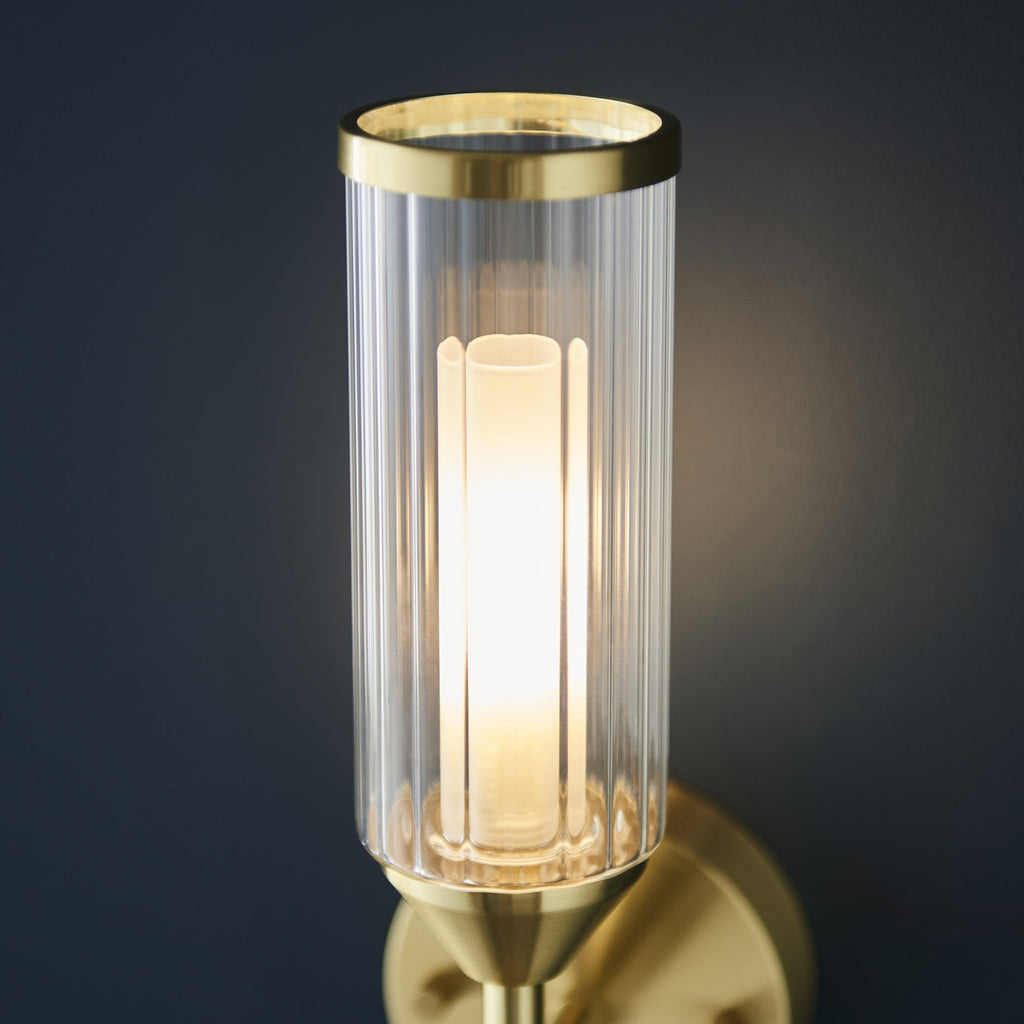 106258 Wall 1 Light Satin Brass Plate With Clear And Frosted Glass