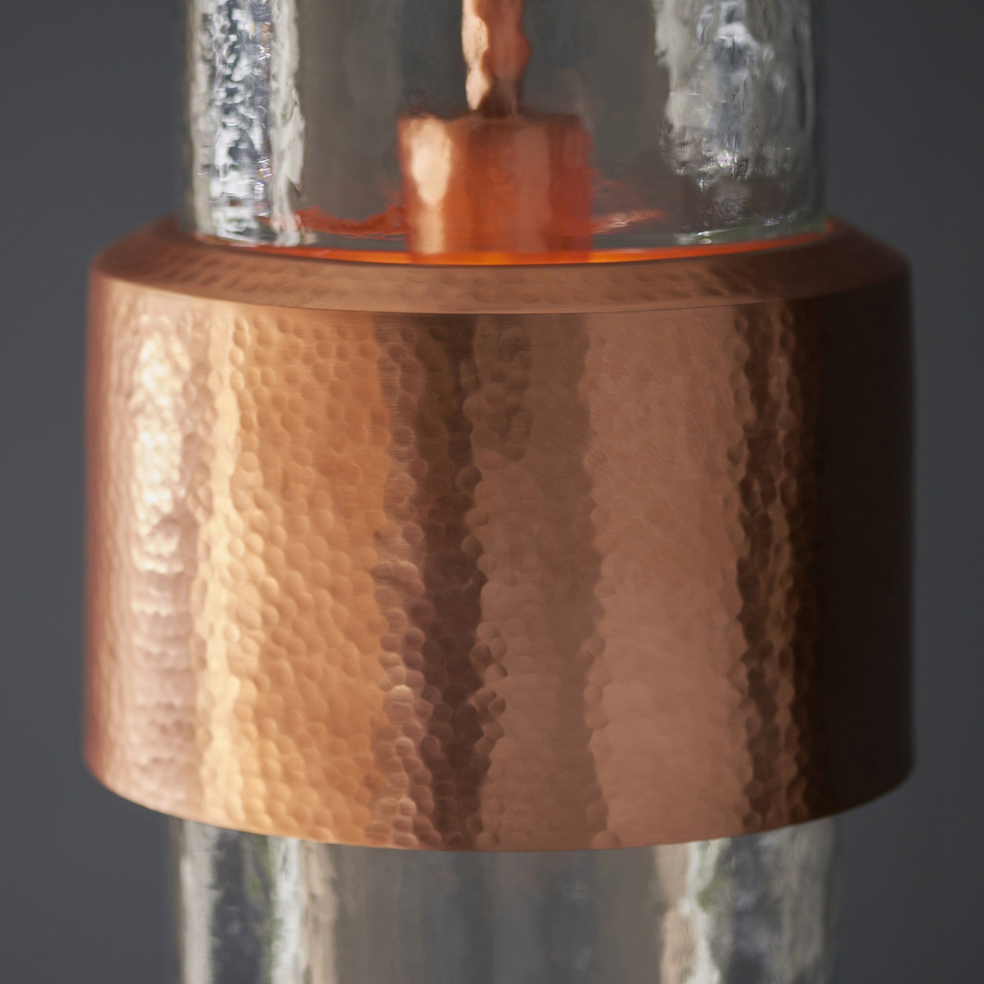 106720 Pendant 1 Light Hammered Copper Plate And Textured Clear Glass