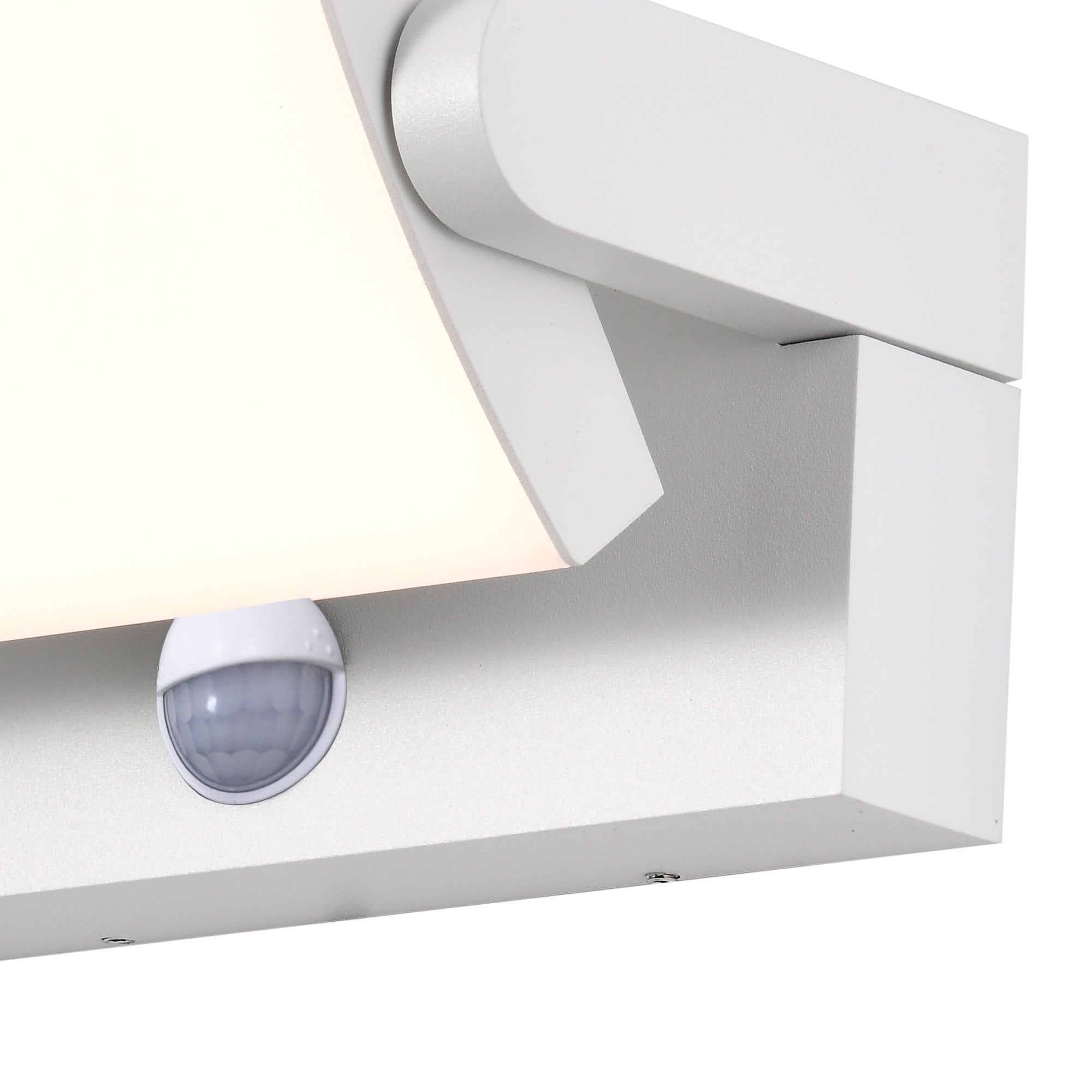 M8472 Cooper Outdoor LED Motion Sensor Wall Lamp Adjustable White