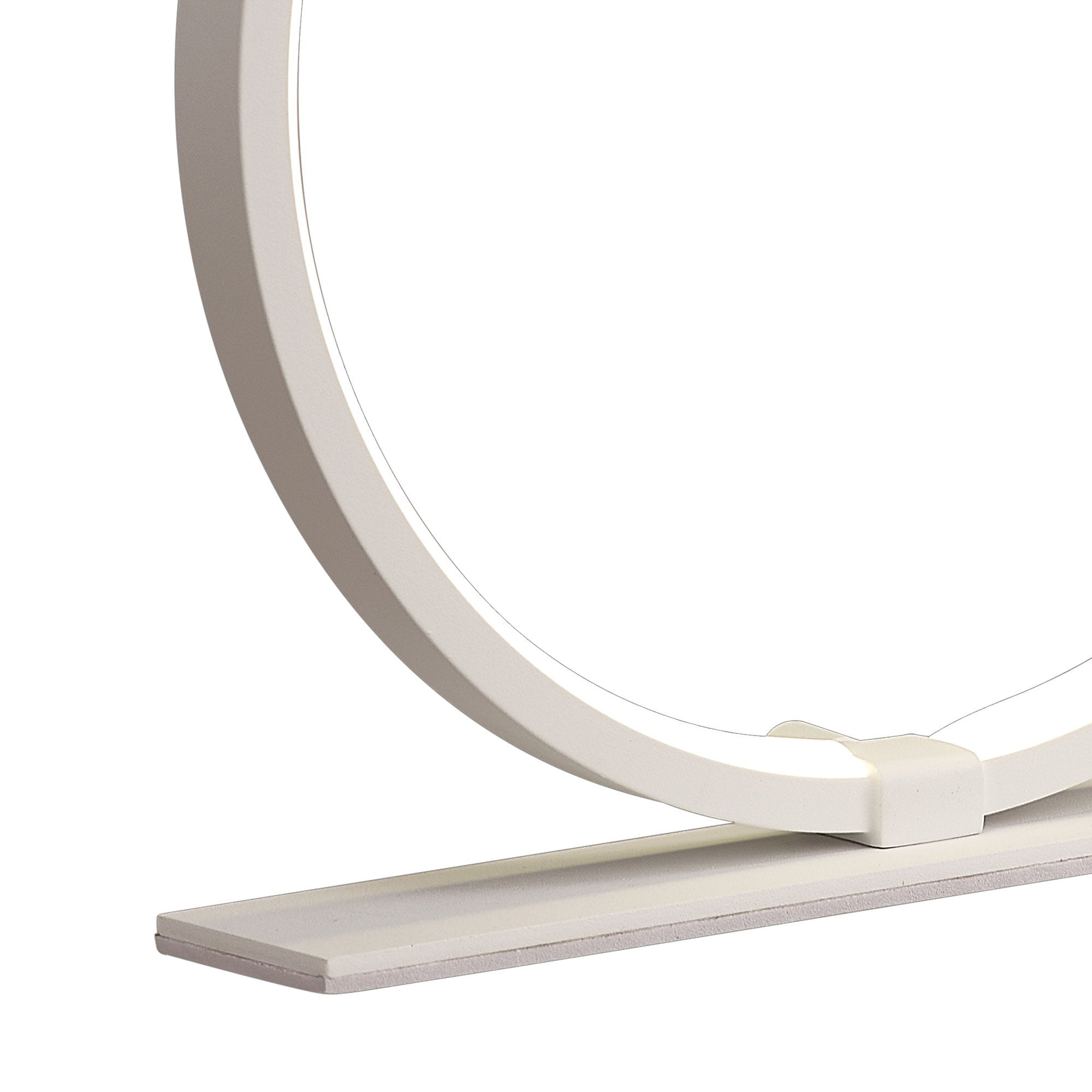 M8599 Kitesurf 26cm LED Table Lamp White