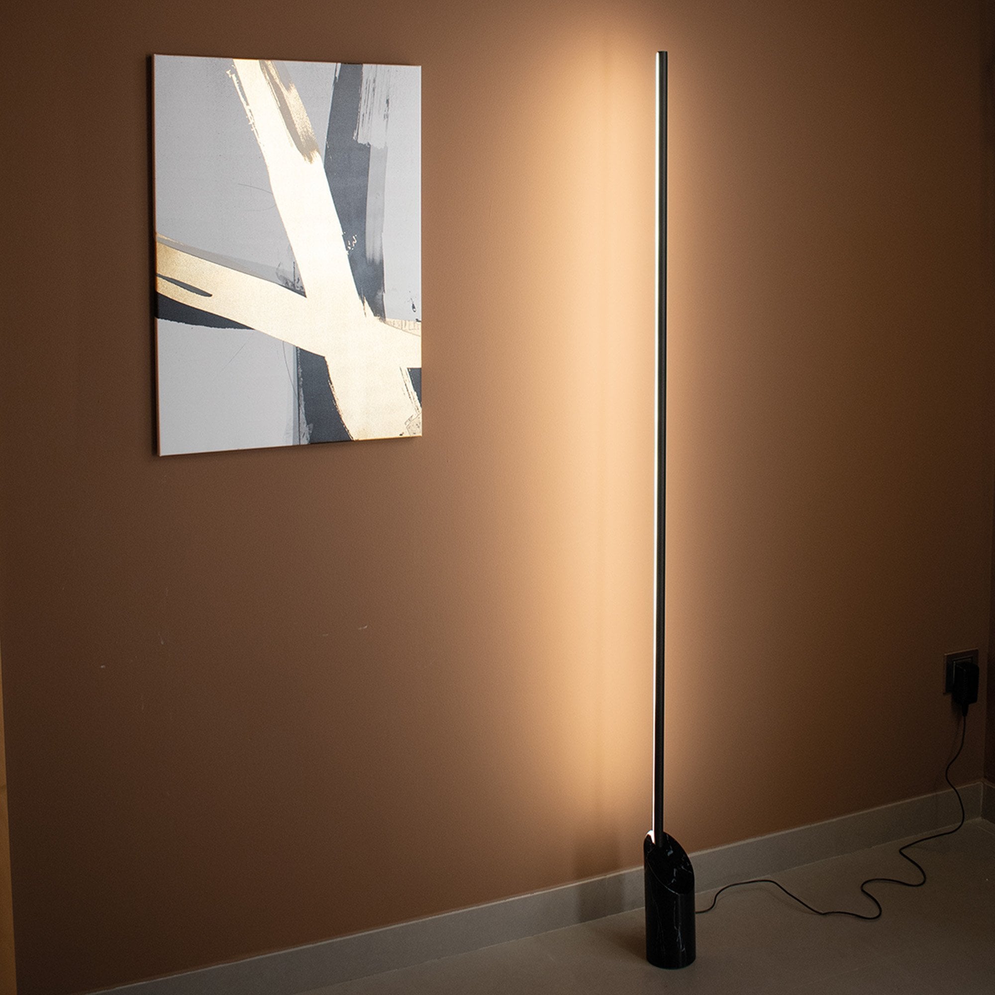 M8513 Marmol LED Floor Lamp Black Marble/Black
