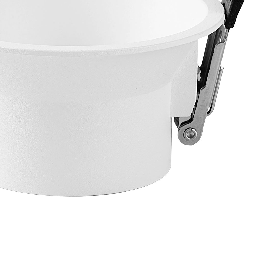 M8452 Trimasi 82 x 43mm Recessed Base Sand White