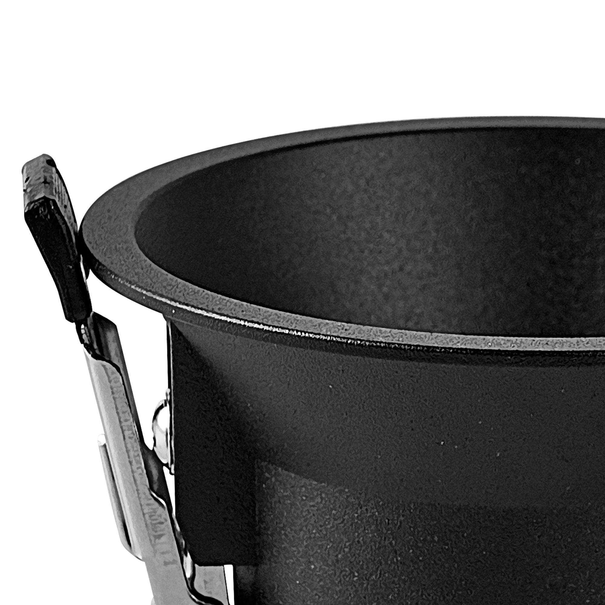 M8453 Trimasi 82 x 43mm Recessed Base Sand Black