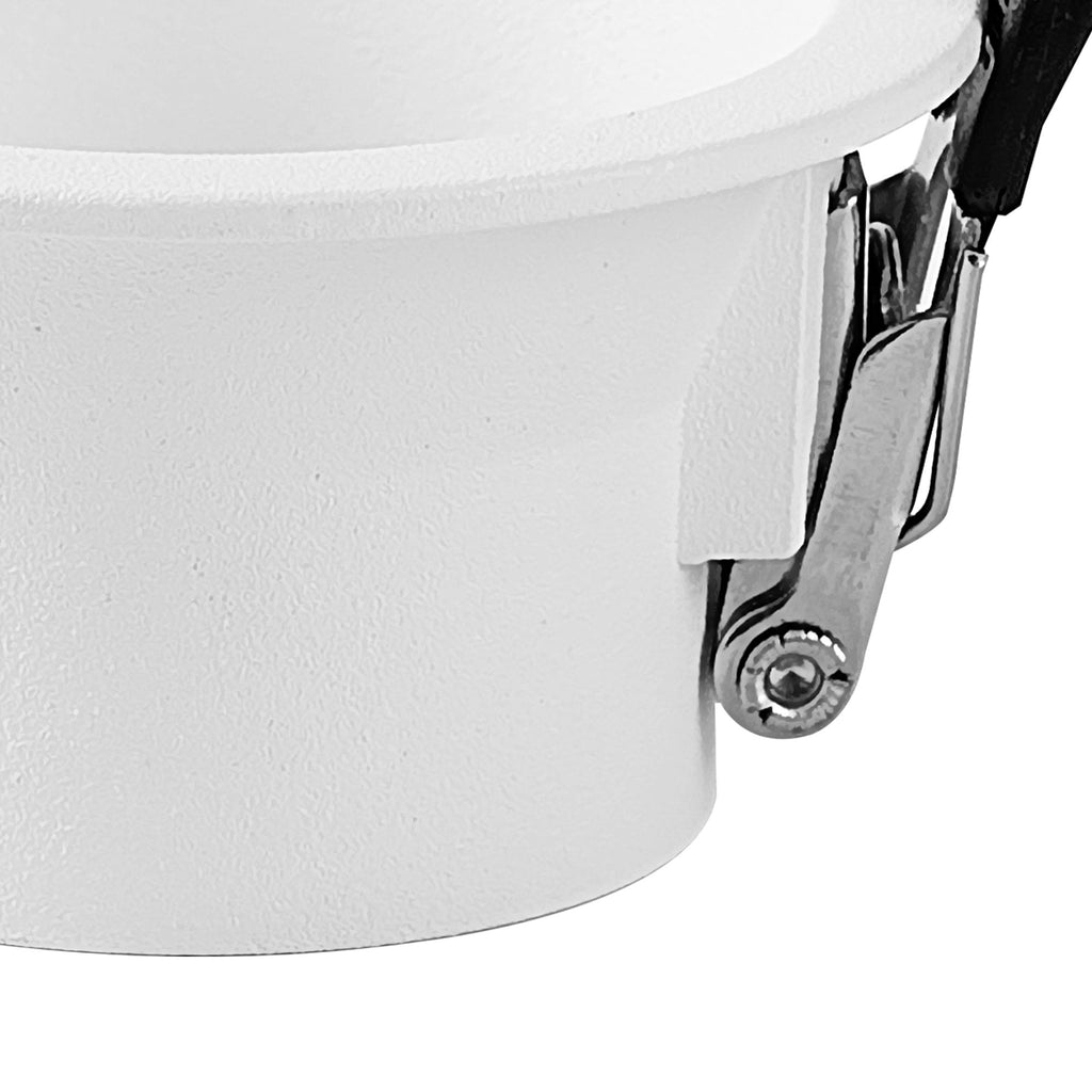 M8447 Trimasi 60 x 31mm Recessed Base Sand White