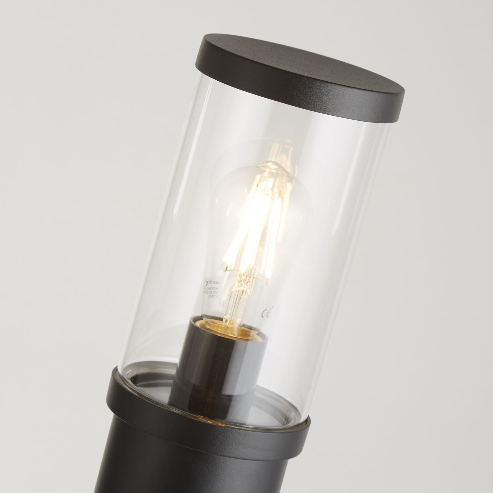 8631-730 Bakerloo Outdoor Post Black Metal Polycarbonate