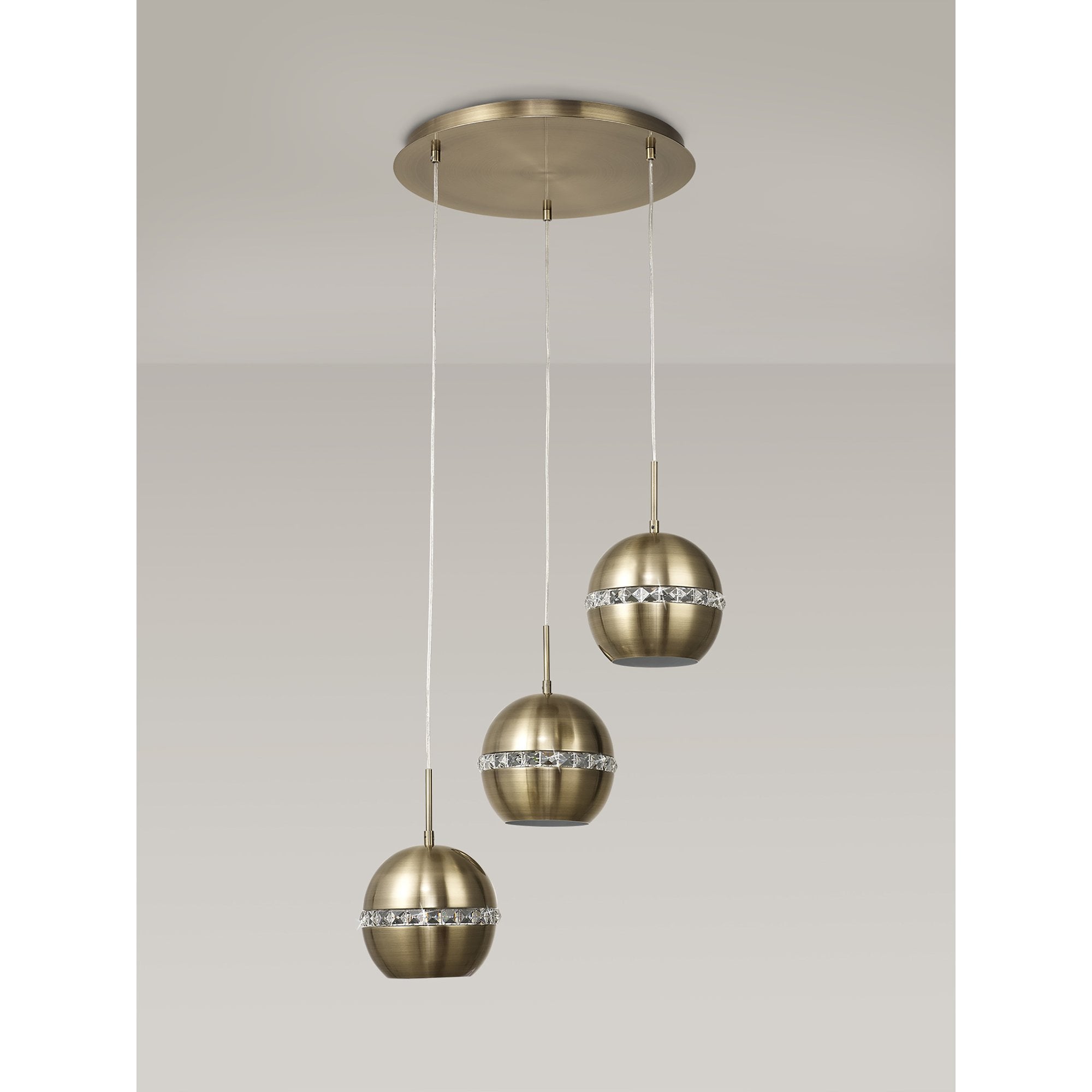 IL32842 Andrea Pendant 3 Light E27 Round Antique Brass/Crystal