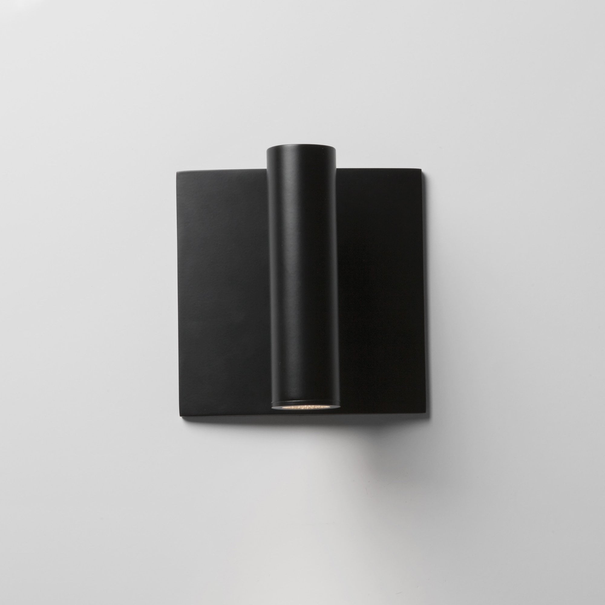 1058024 Enna Square Switched LED Reading Light Matt Black