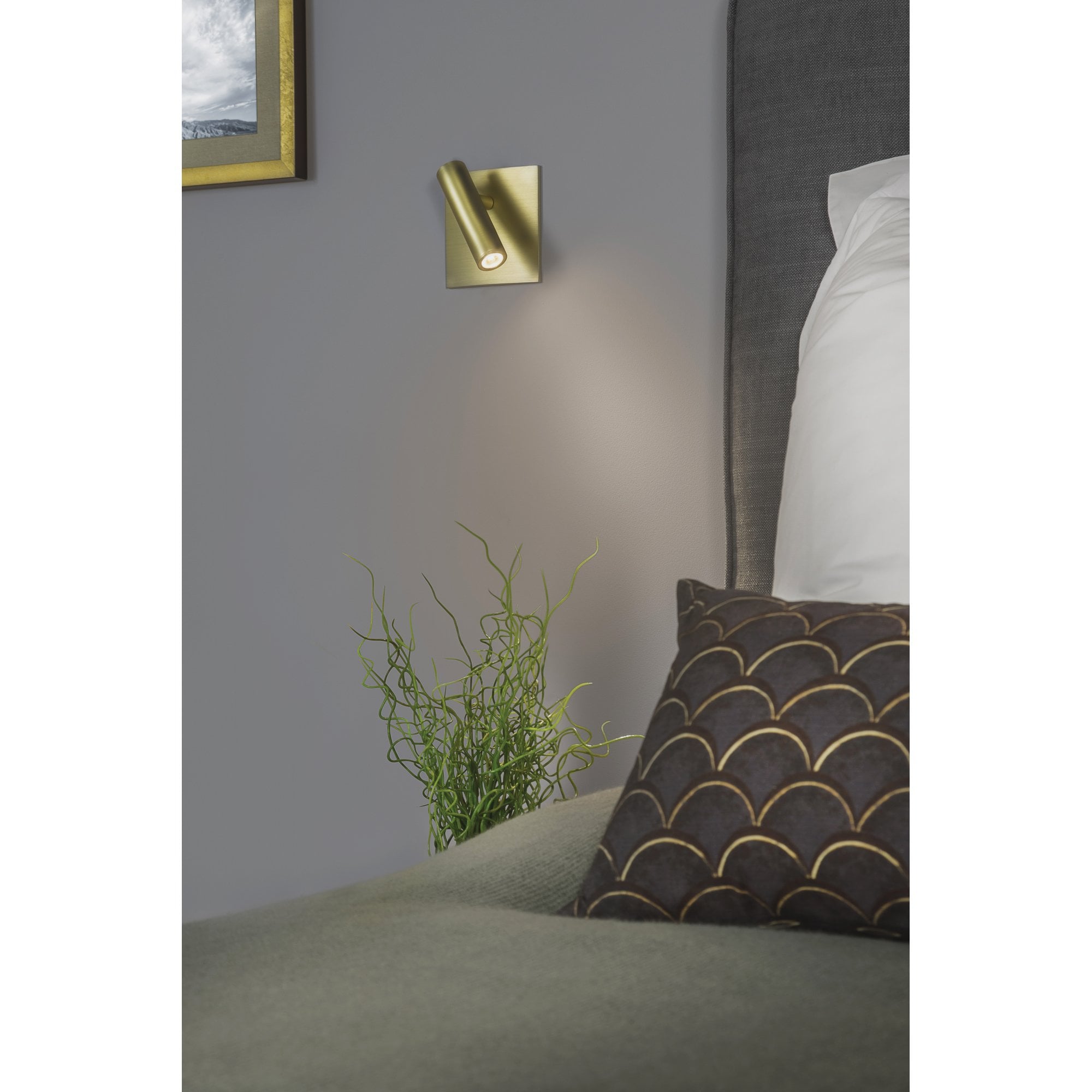 1058030 Enna Square Switched LED Reading Light Matt Gold (S)