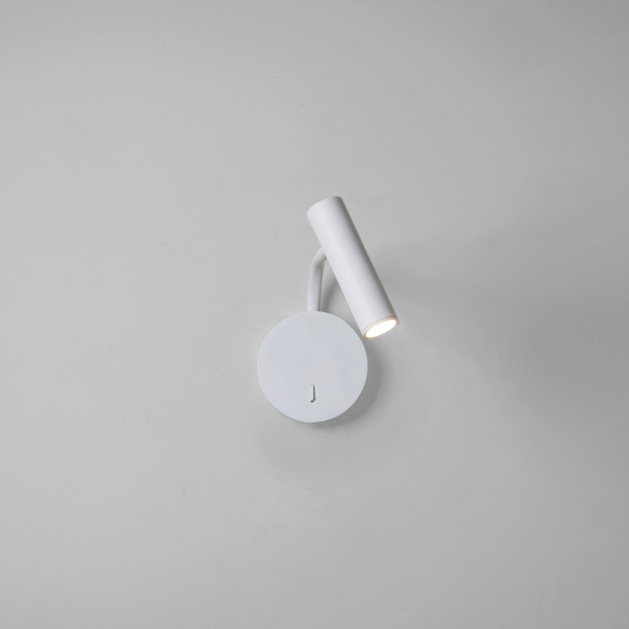 1058032 Enna Wall LED Reading Light Matt White