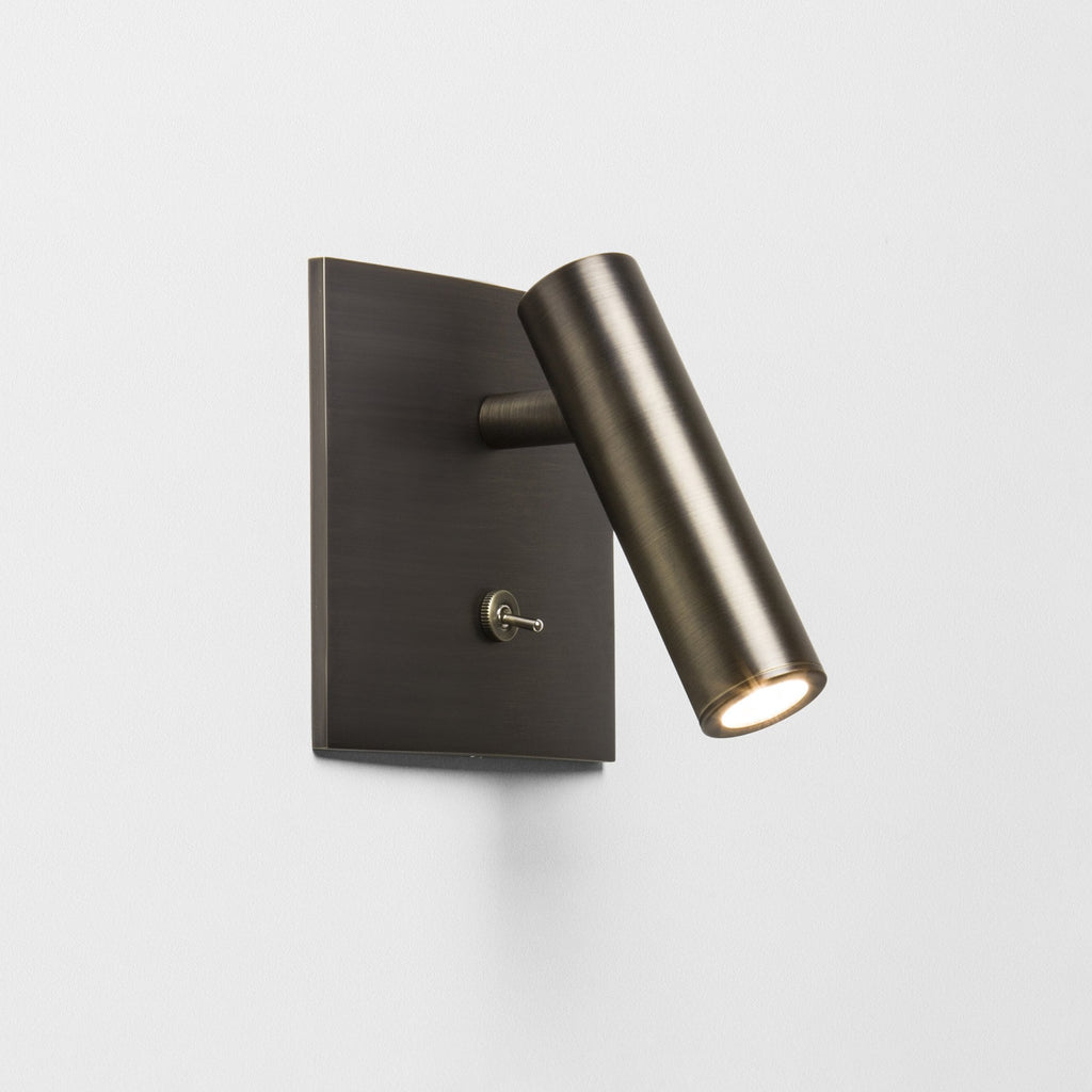 1058085 Enna Square Switched LED Reading Light Bronze