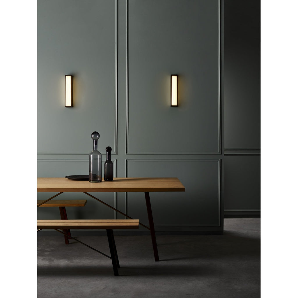 1370004 Boston 370 LED Bathroom Wall Light Bronze