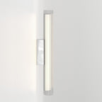 1409058 io 665 LED Bathroom Wall Light Polished Chrome