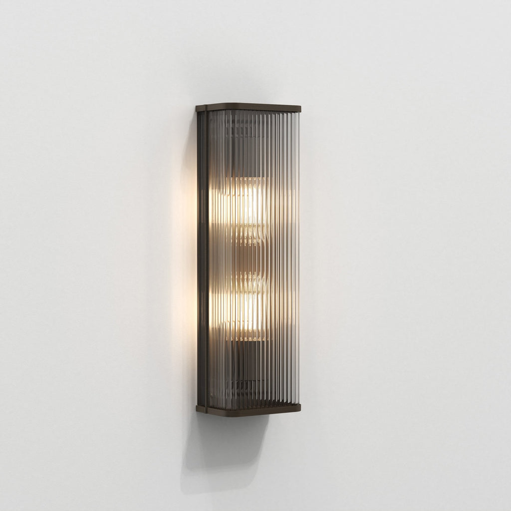 1427011 Avignon Square 500 2 Light Wall Light Bronze (S)