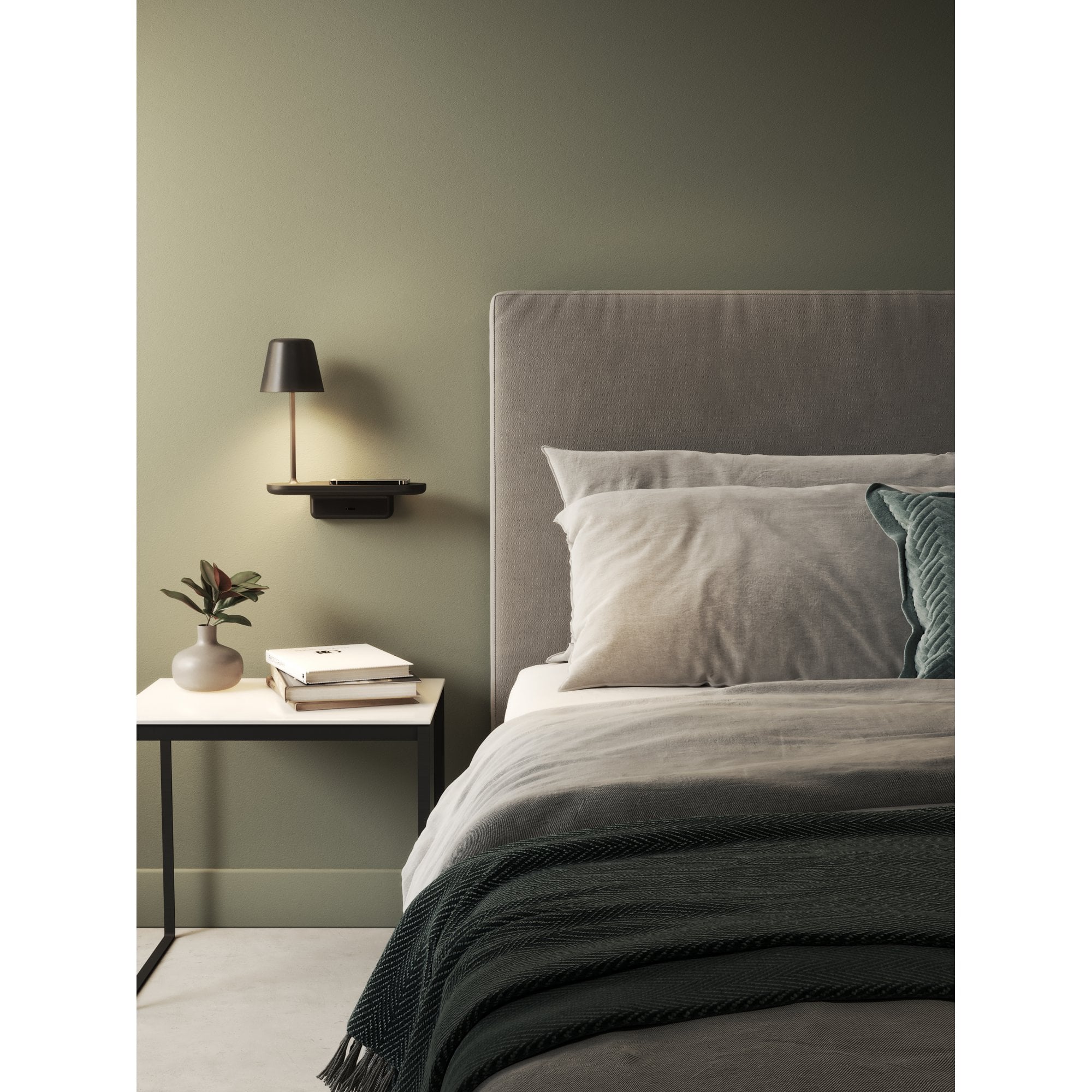 1446002 Ito Wall Light Matt Black