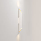 1481018 Ako 600 Phase LED Wall Light Matt White