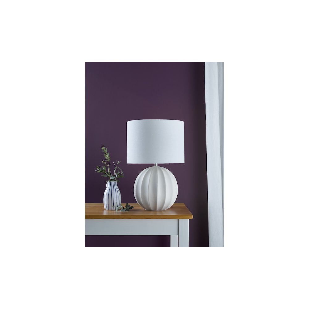 MAV4233 Mavis Ceramic Table Lamp Cream With Shade