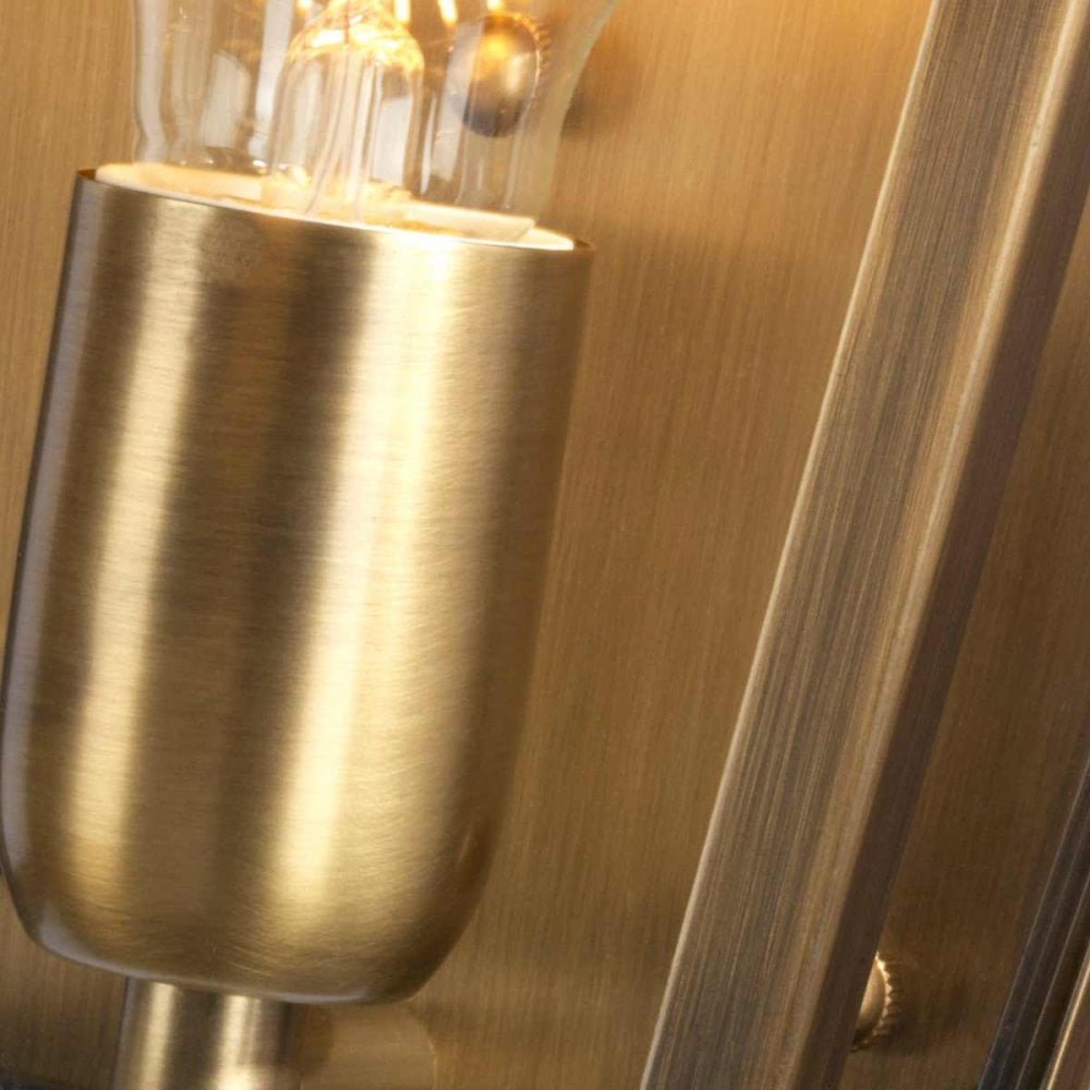 ST-JAMES-BRASS St James Outdoor 1 Light Wall Lantern - Brass Aged Brass