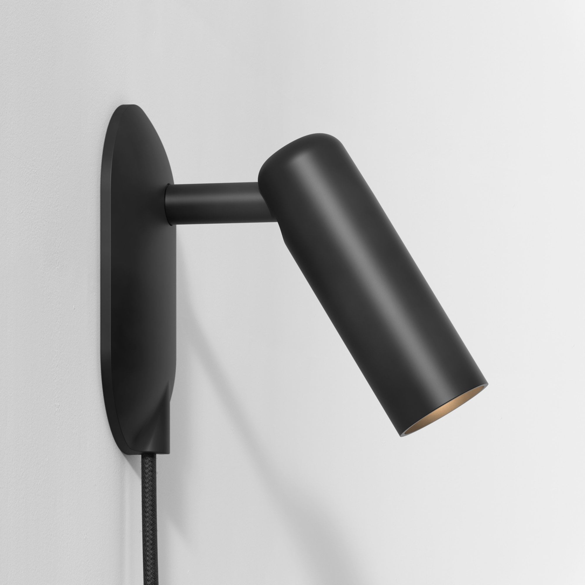1473007 Gio 1 Light Reading Light Matt Black