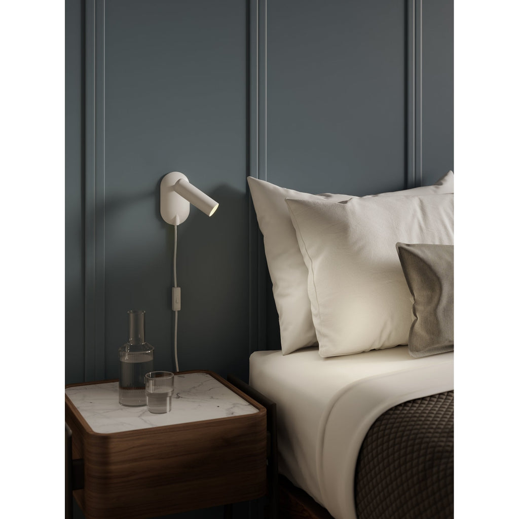 1473008 Gio 1 Light Reading Light Matt White