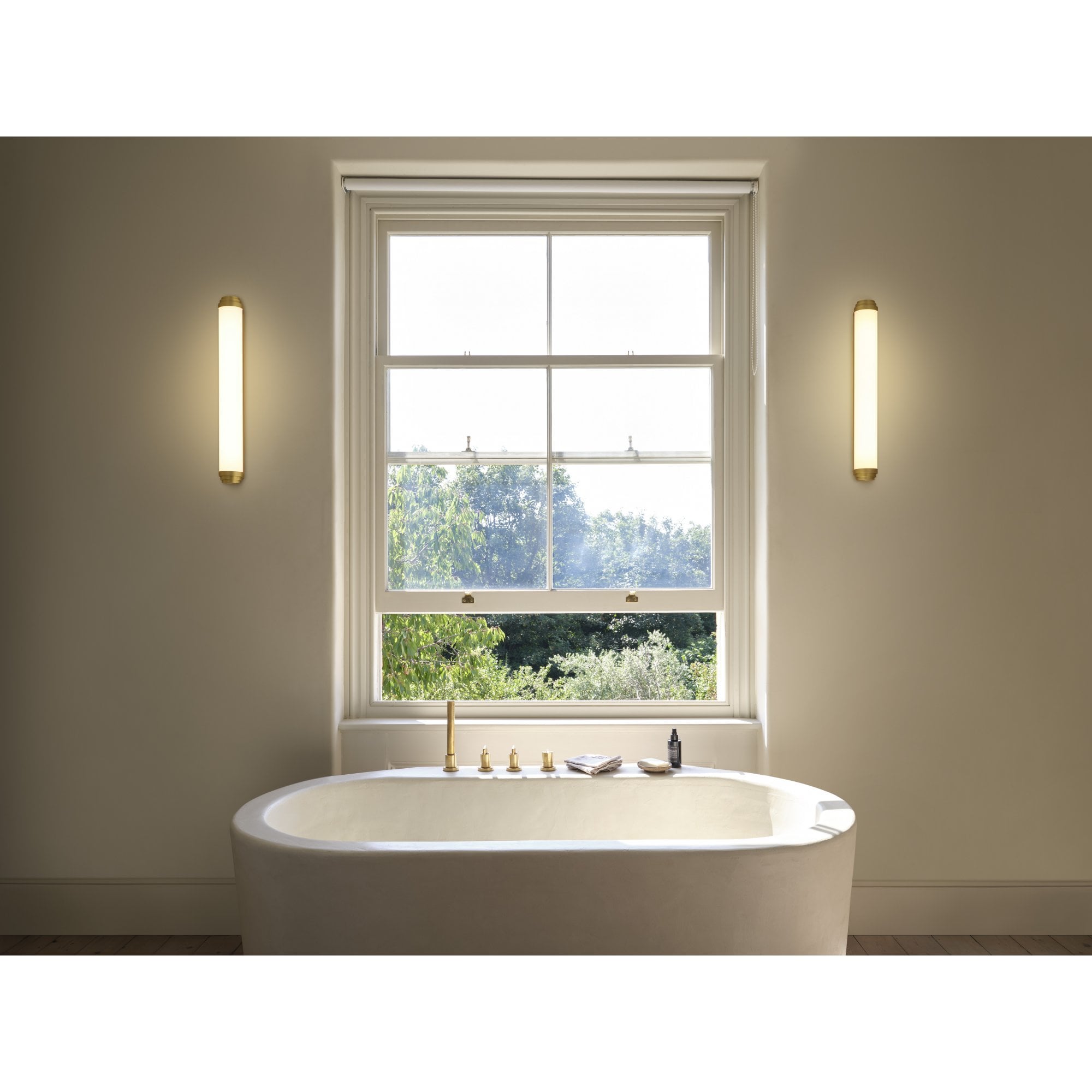 1477007 Burlington Bathroom 1 Light LED Wall Light Matt Gold