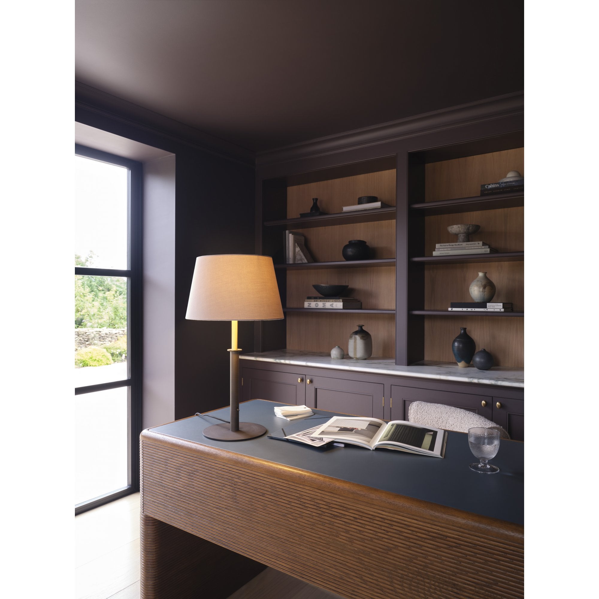 1483001 Club 1 Light Table Light Bronze Base Only