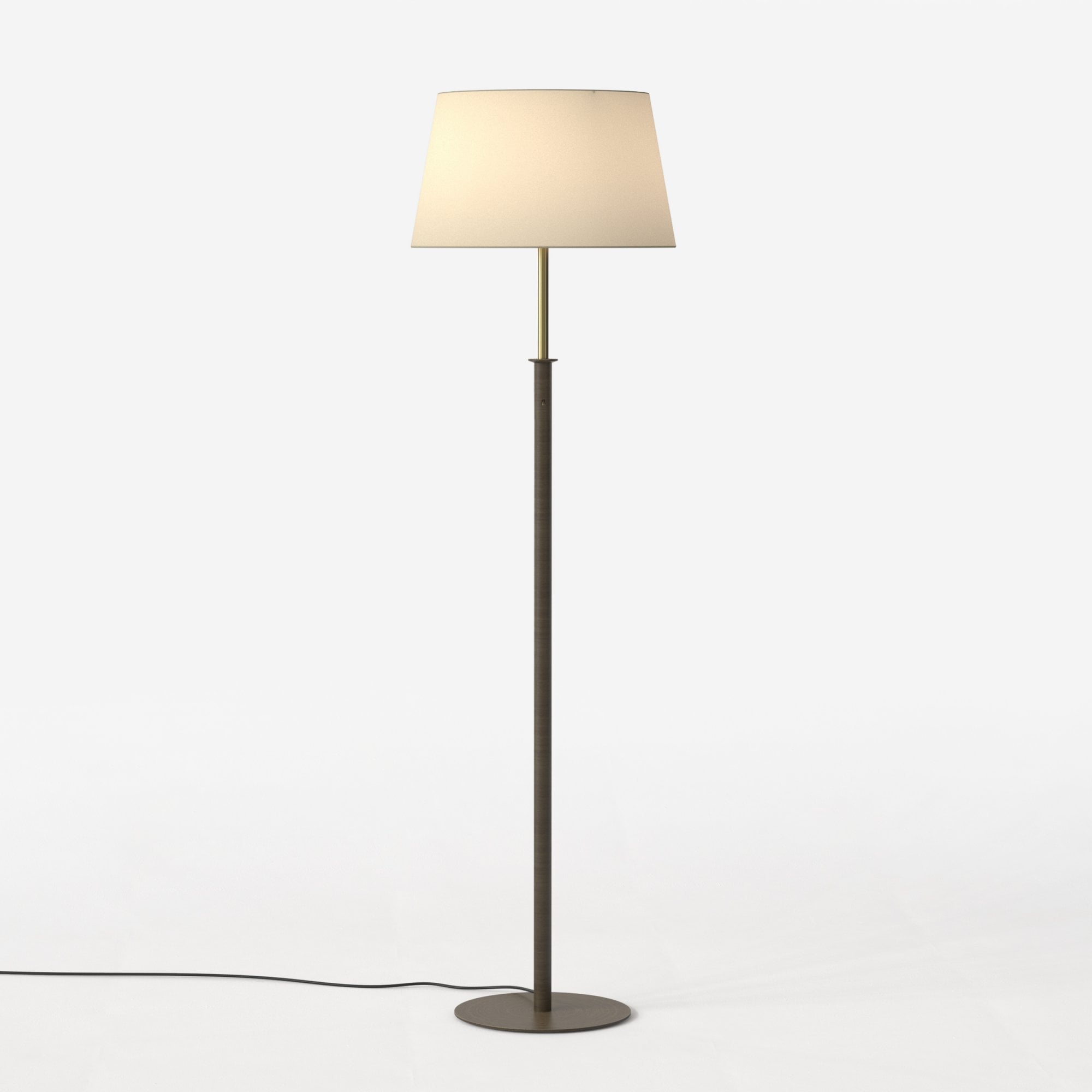 1483002 Club 1 Light Floor Light Bronze Base Only