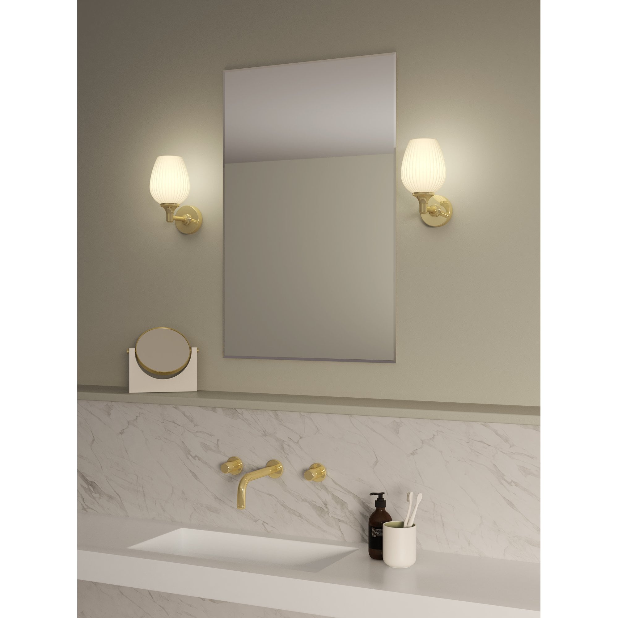 1485002 Liberty Bathroom 1 Light Wall Light Polished Brass