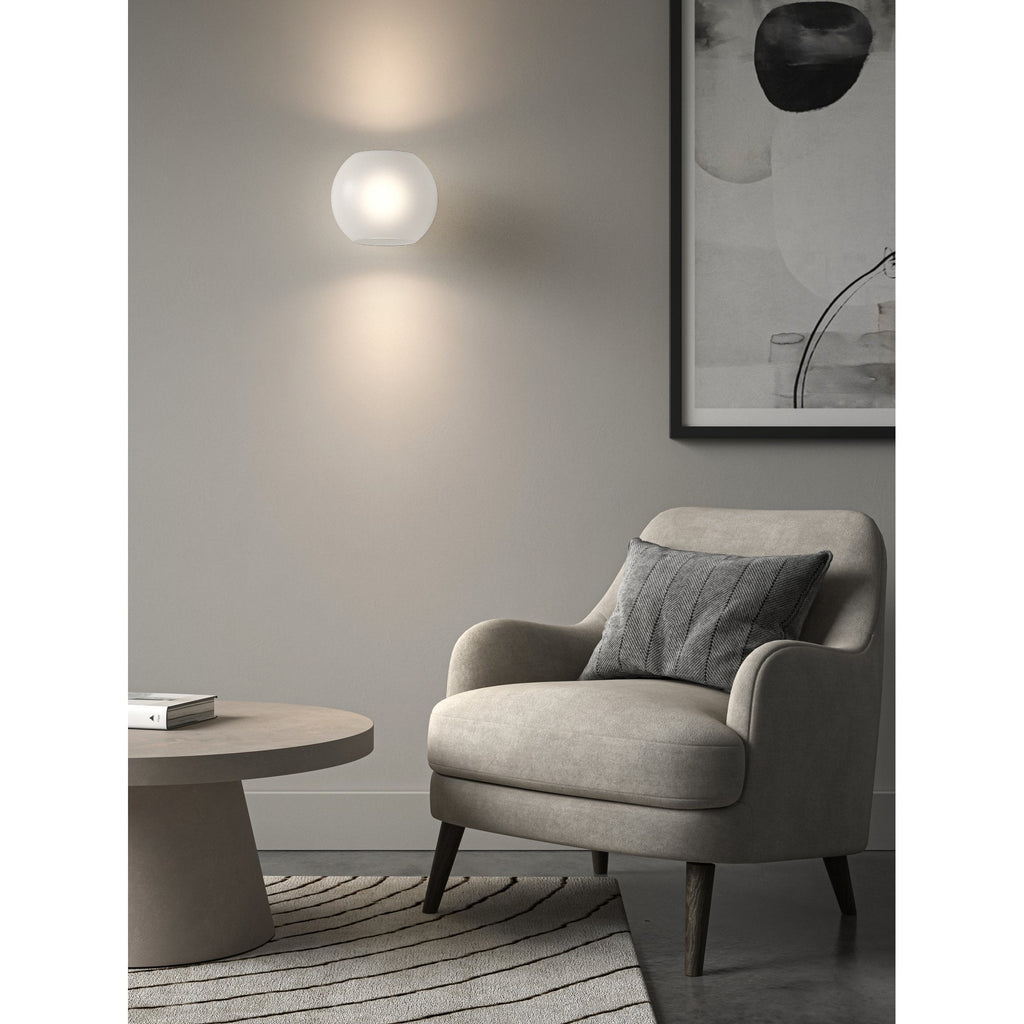 1489001 Luna 1 Light Wall Light Matt White