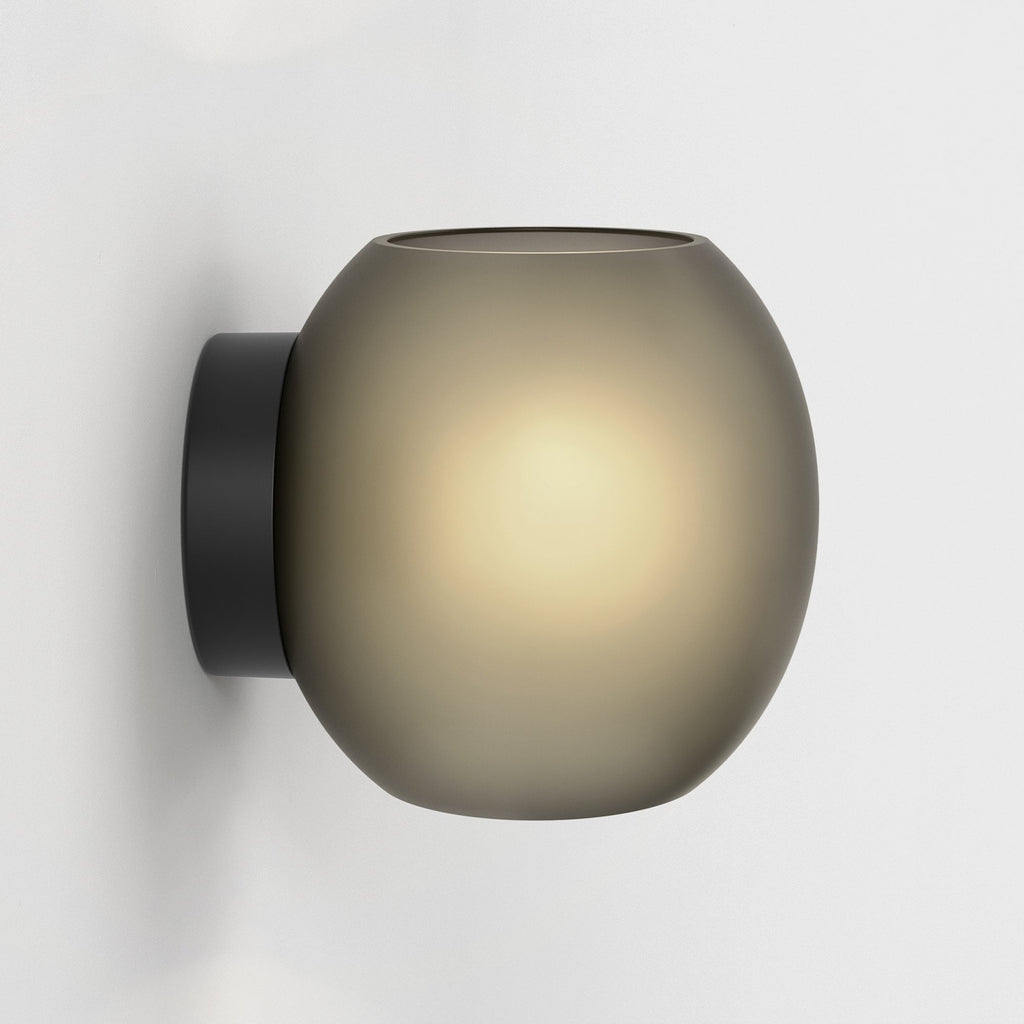 1489002 Luna 1 Light Wall Light Matt Black (S)