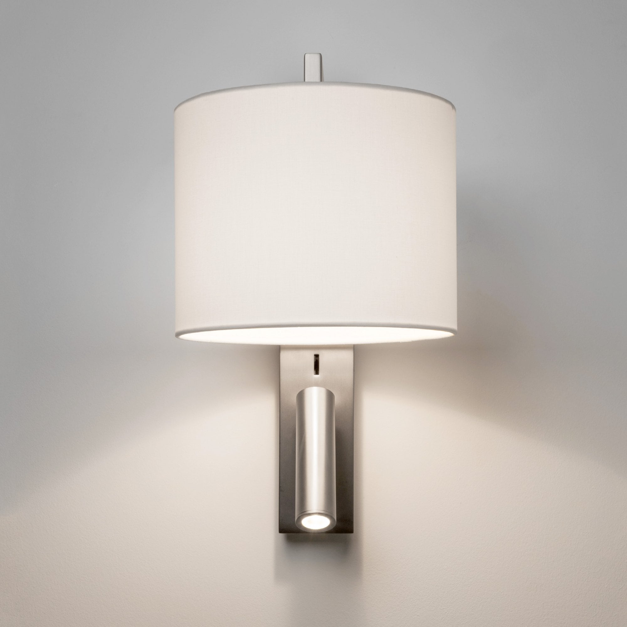 1222019 Ravello LED Reader Matt Nickel