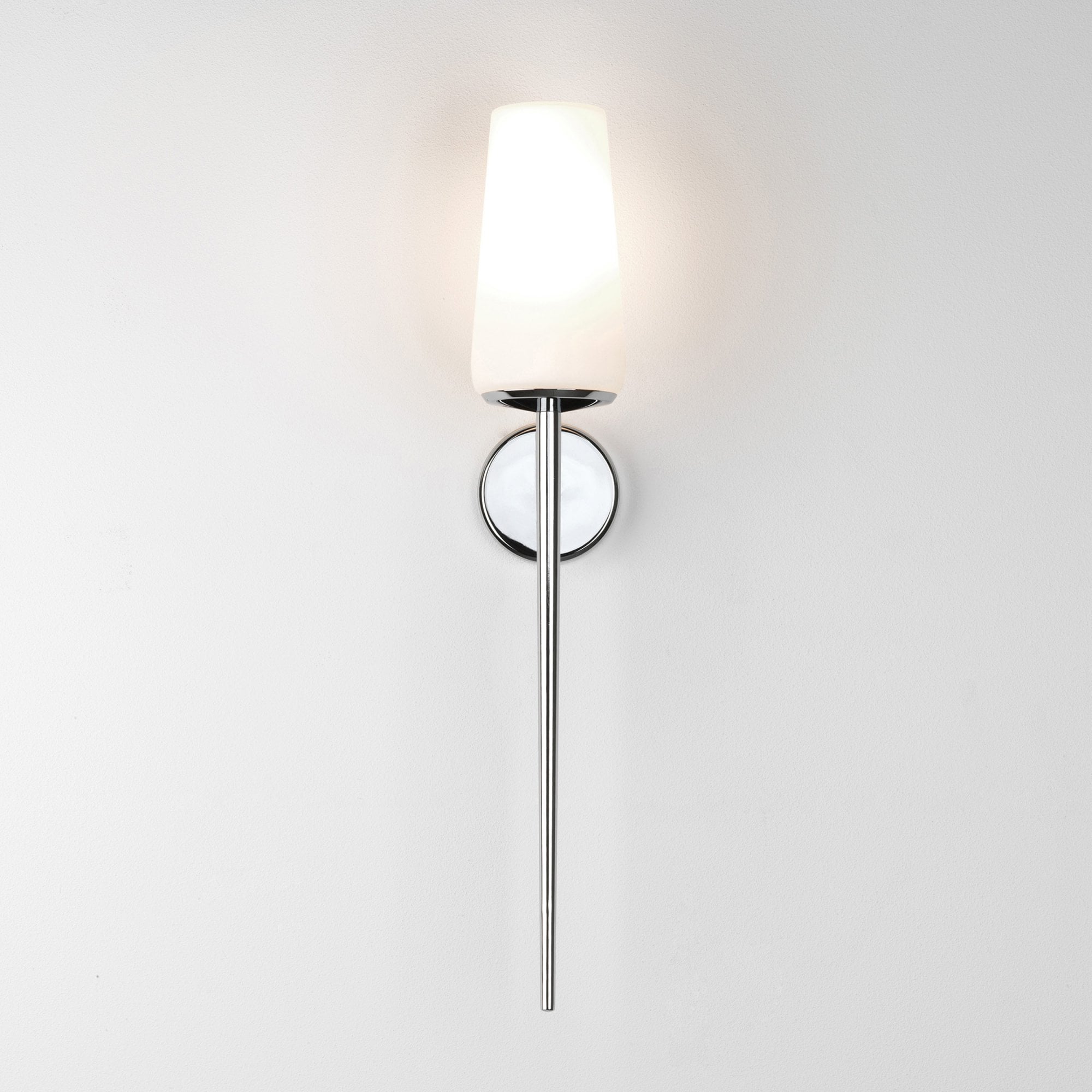 1388001 Beauville Bathroom Wall Light Polished Chrome