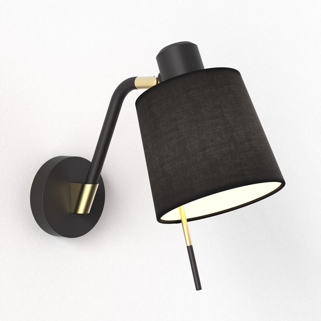 1441001 Edward Wall Light Matt Black
