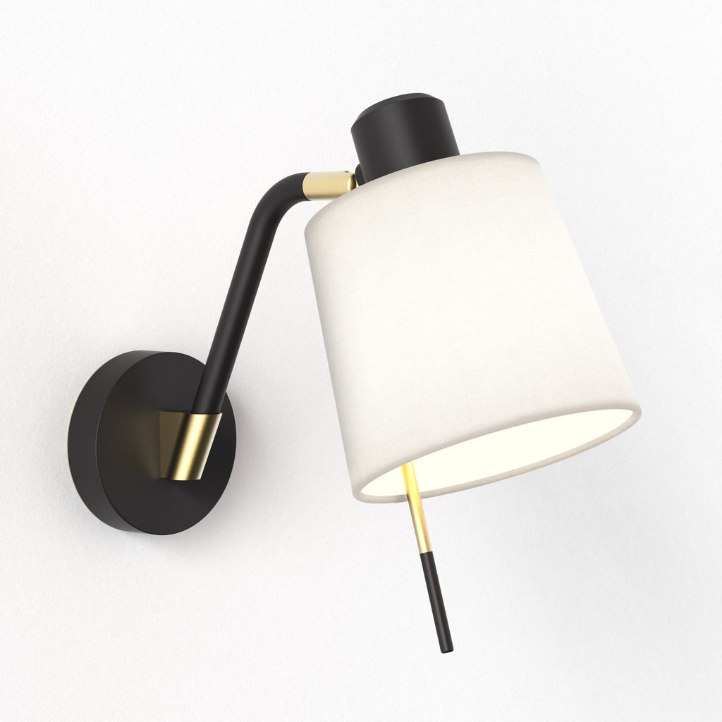 1441001 Edward Wall Light Matt Black