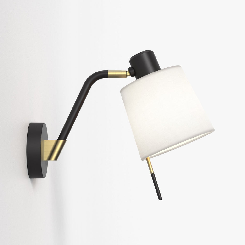 1441001 Edward Wall Light Matt Black
