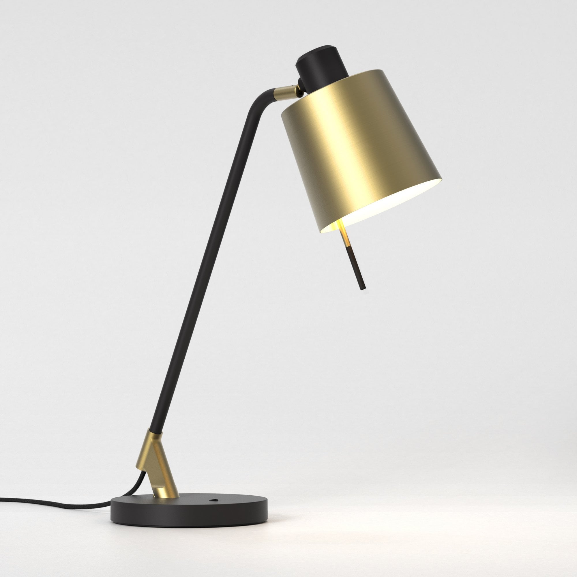 1441003 Edward Desk Table Light Matt Black