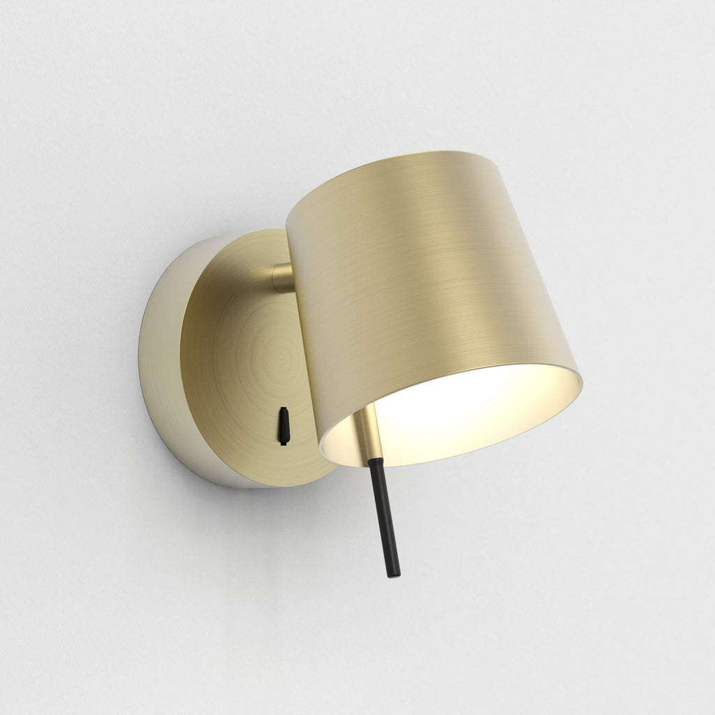 1444003 Miura LED Wall Light Matt Gold