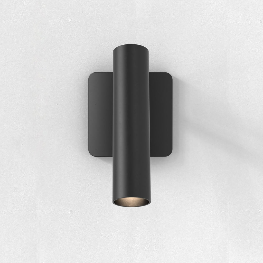 1457003 Leda Single Reading Light Matt Black