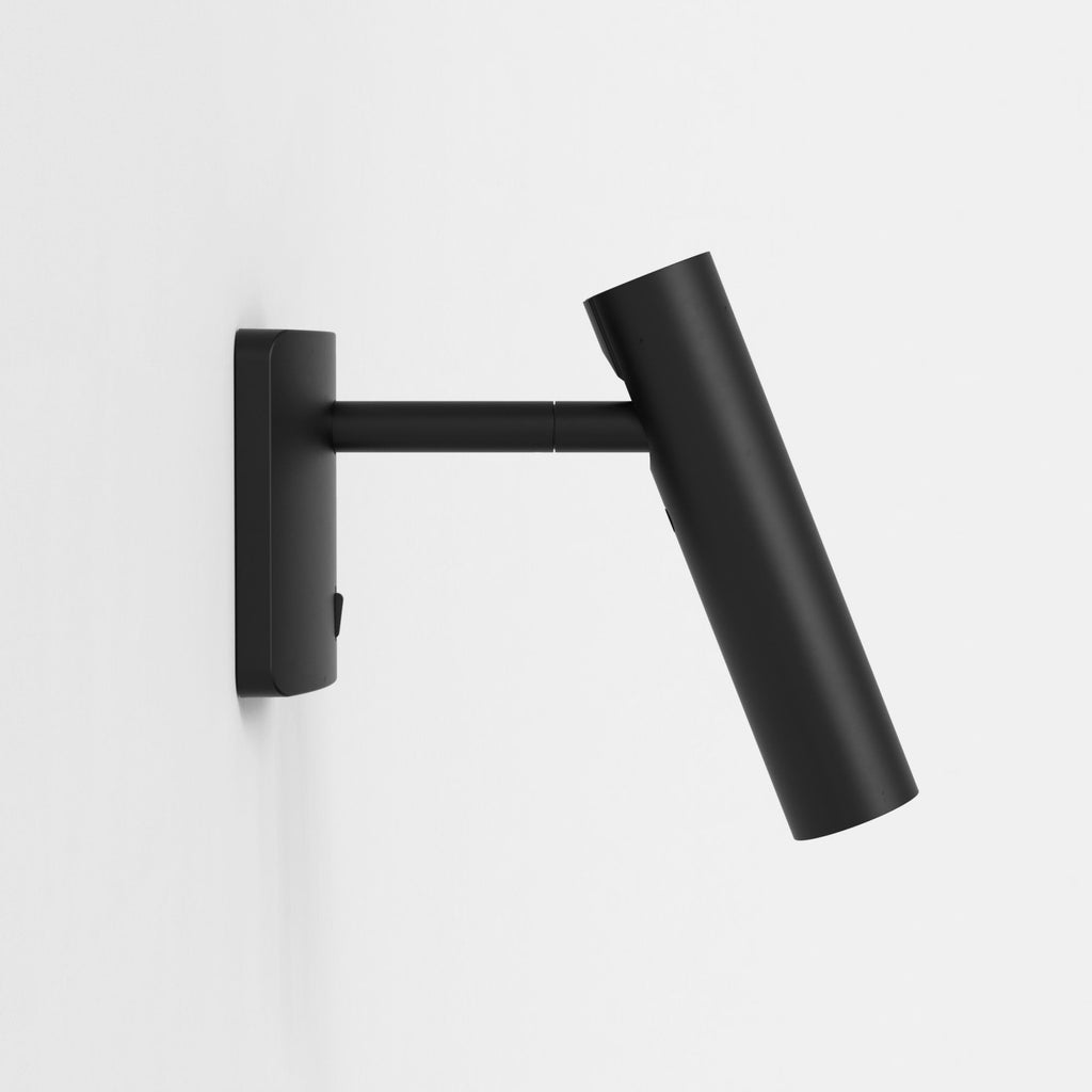 1457003 Leda Single Reading Light Matt Black