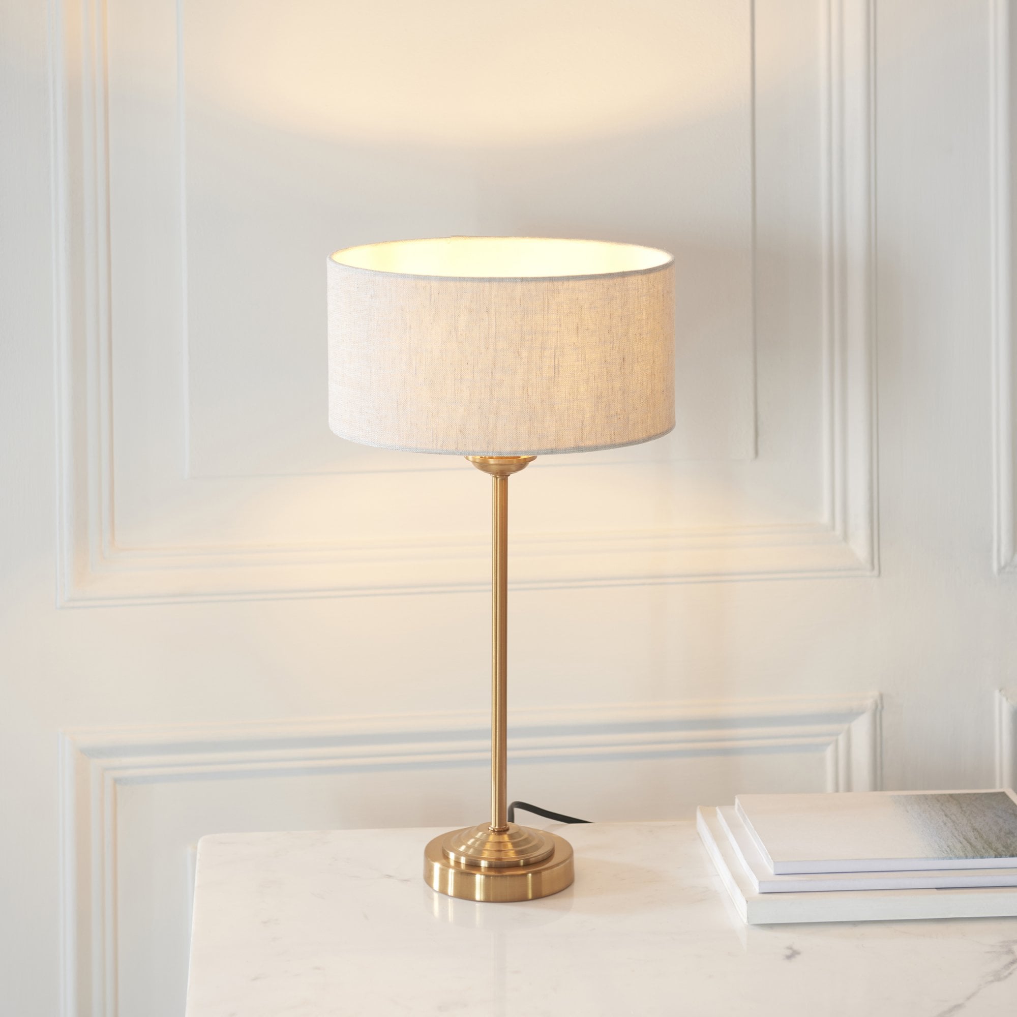 110728 Highclere Table Lamp Vintage Brass & Natural Linen Shade
