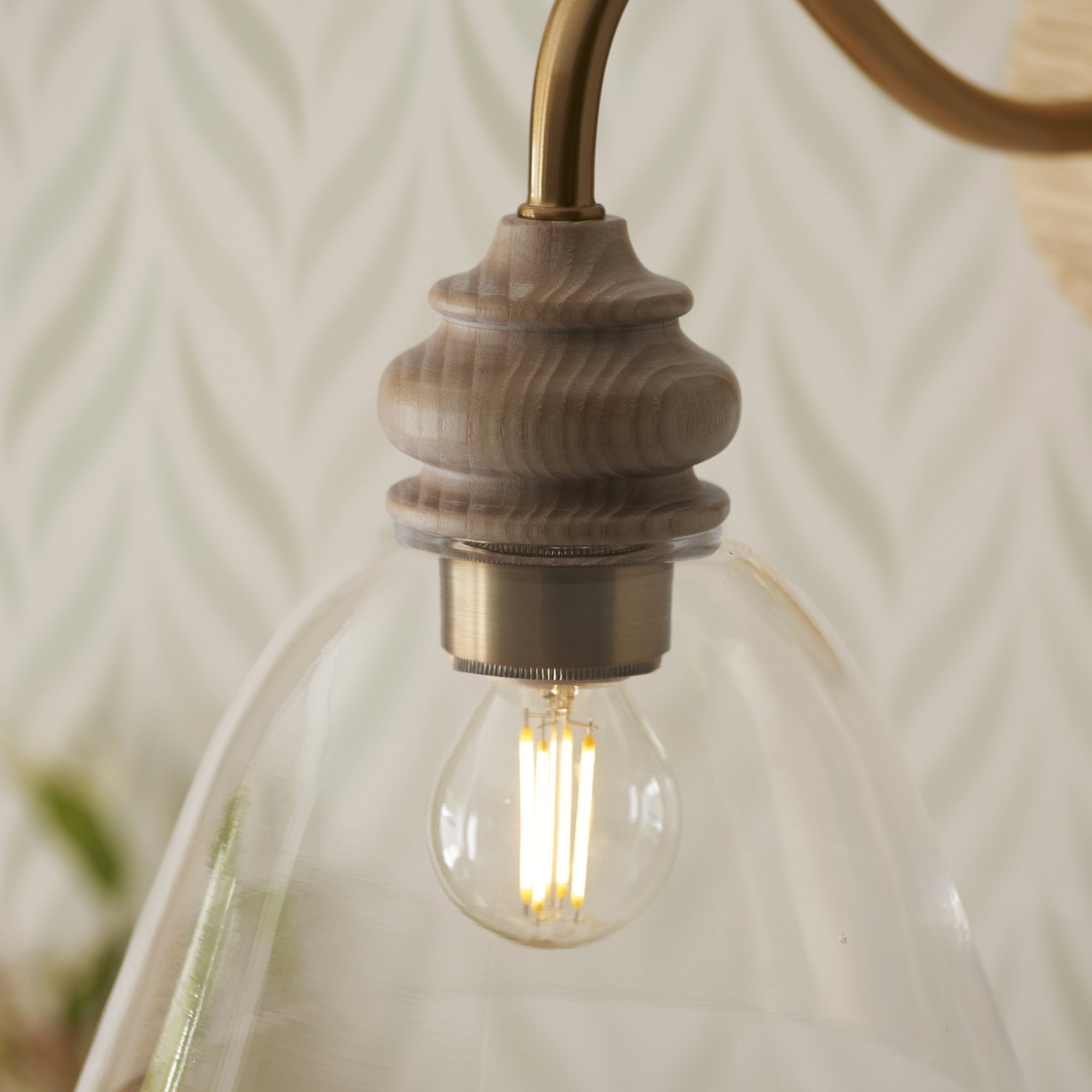 113371 Cotswold Wall Light Ash, Aged Brass & Clear Glass