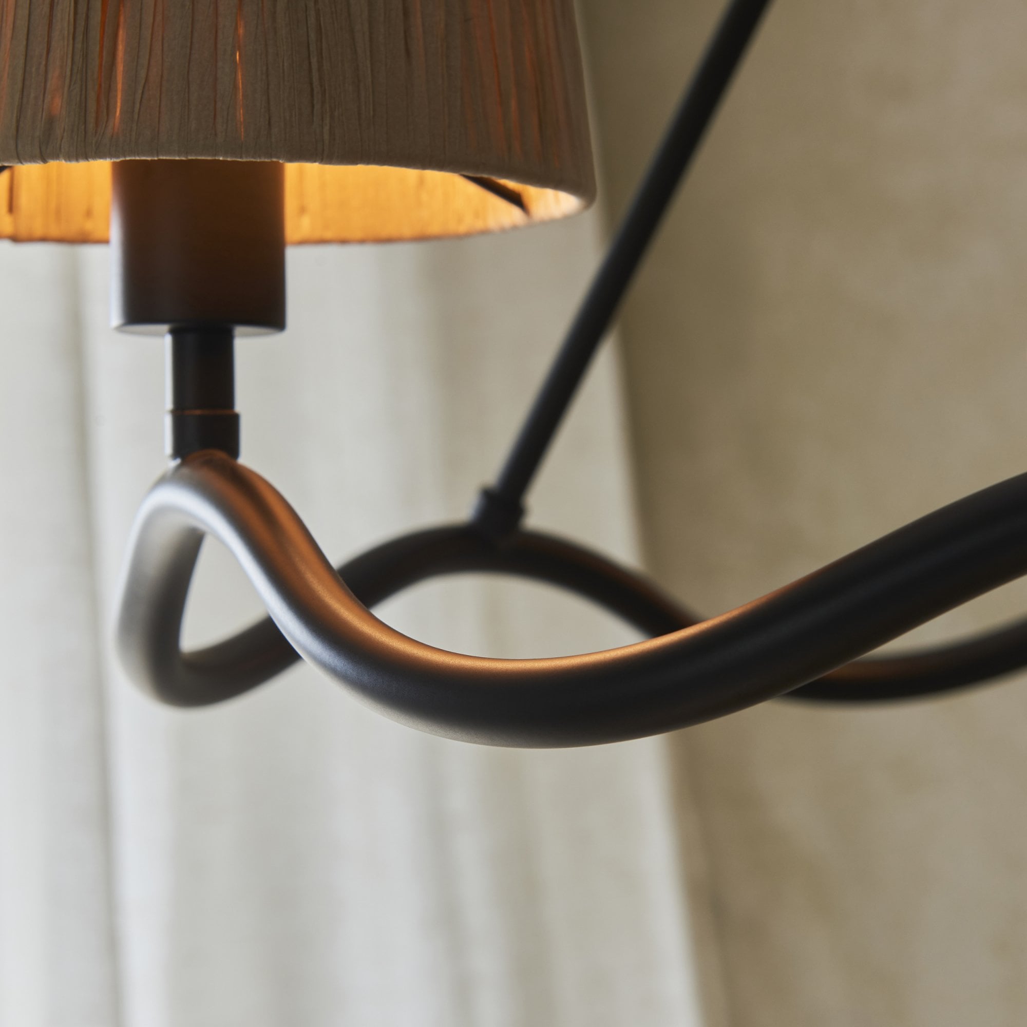 114212 Wriggle 3 Light Pendant Black & Natural Shade
