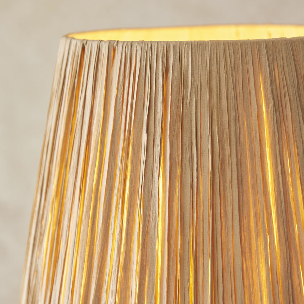 114223 Wriggle Floor Lamp Black & Natural Shade