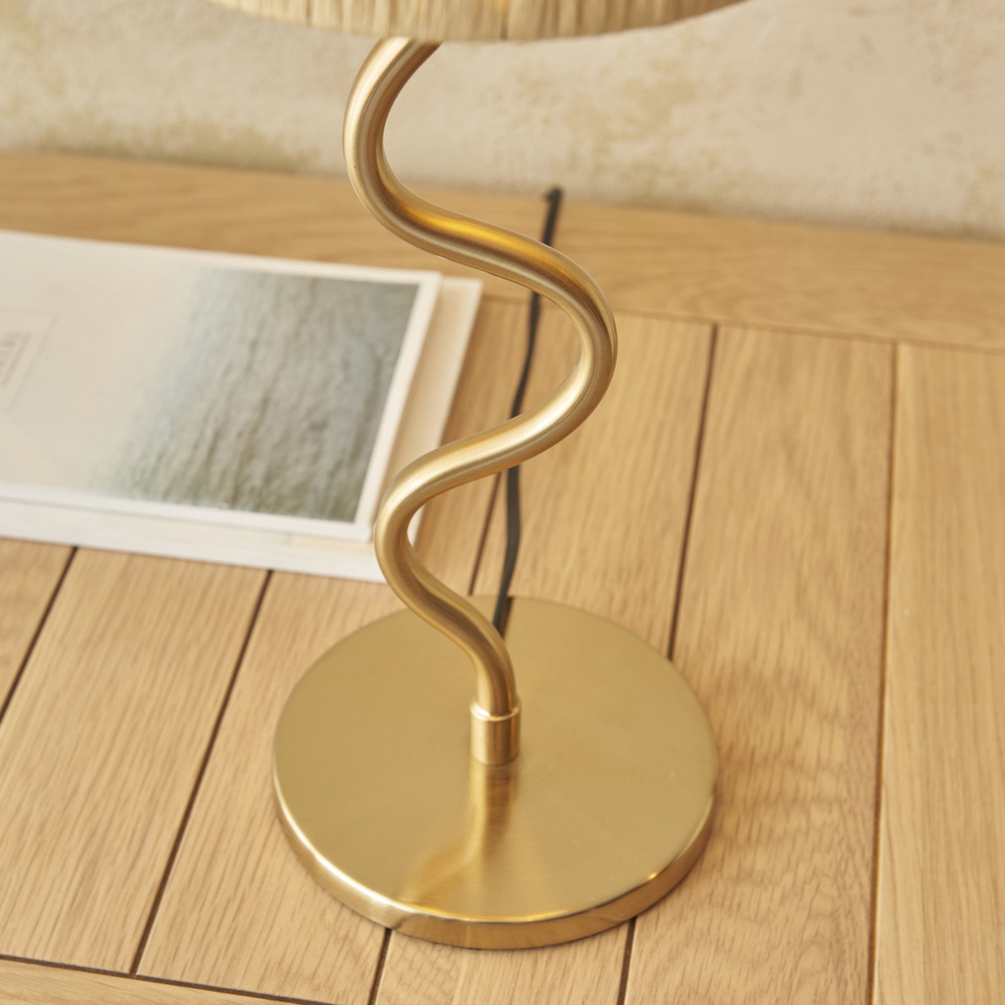 114225 Wriggle Table Lamp Aged Brass & Natural Shade