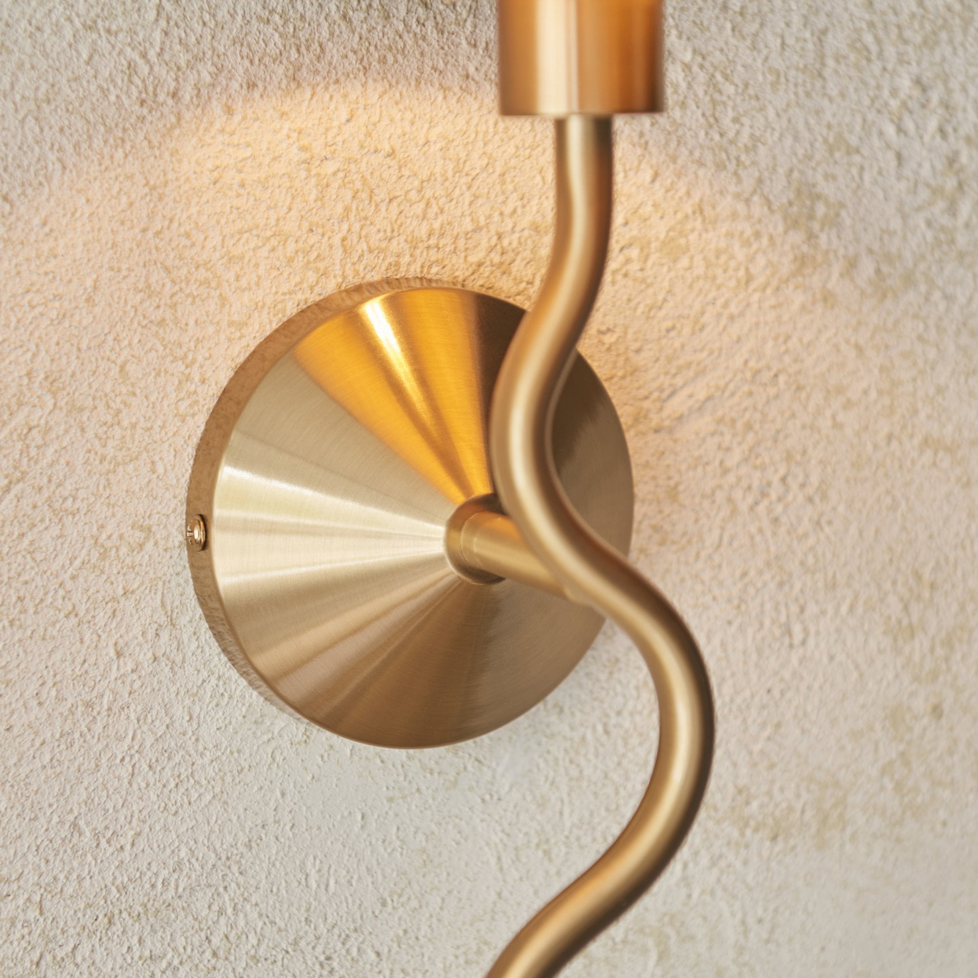 114227 Wriggle Wall Light Aged Brass & Natural Shade