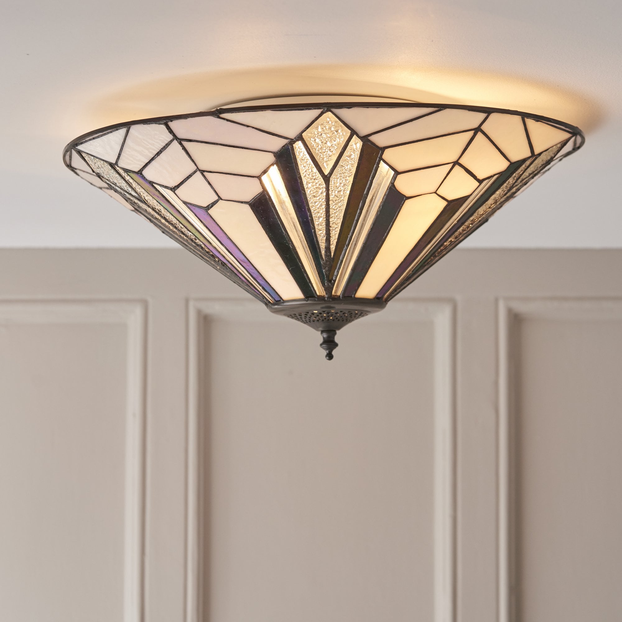 63935 Astoria Tiffany Large 2 Light Flush